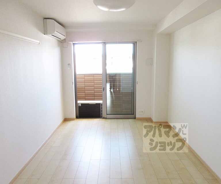 居室・リビング　とってもキレイなお部屋です・