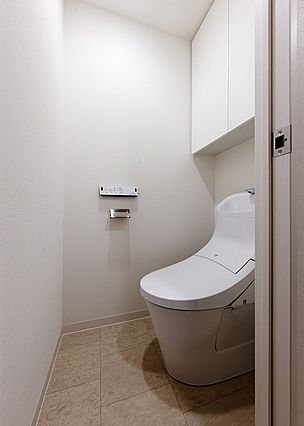 トイレ　※別部屋の参考写真です。