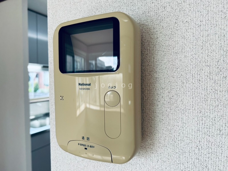 セキュリティ　モニター付きインターホンで来客確認も安心です！