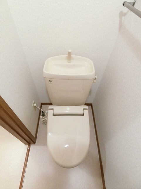 トイレ　図面と現状に相違がある場合には現状を優先