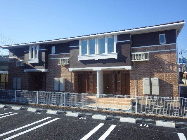 ロザージュ B