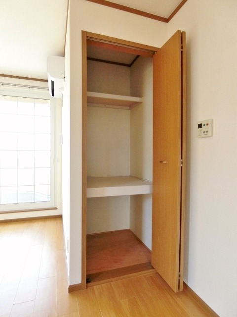 収納　図面と現状に相違がある場合には現状を優先
