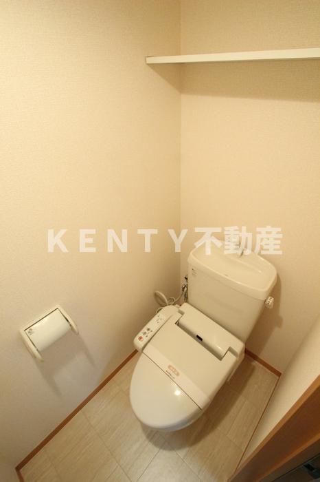 トイレ　落ち着いたトイレです