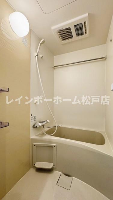 バス・シャワールーム　※同施工参考写真