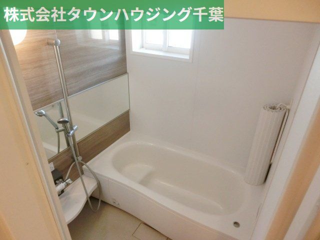 バス・シャワールーム　追い焚き付き。