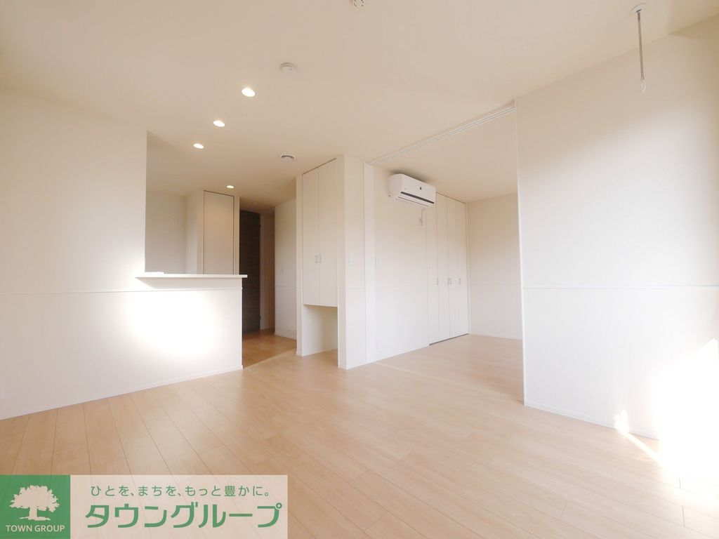 居室・リビング　※別部屋参考写真※