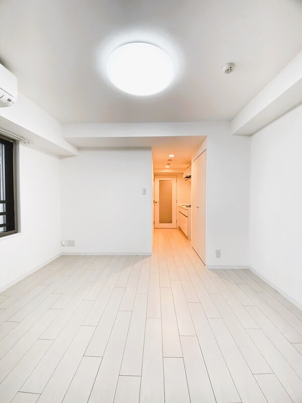 Beverly Homes 赤塚公園IIの居間写真