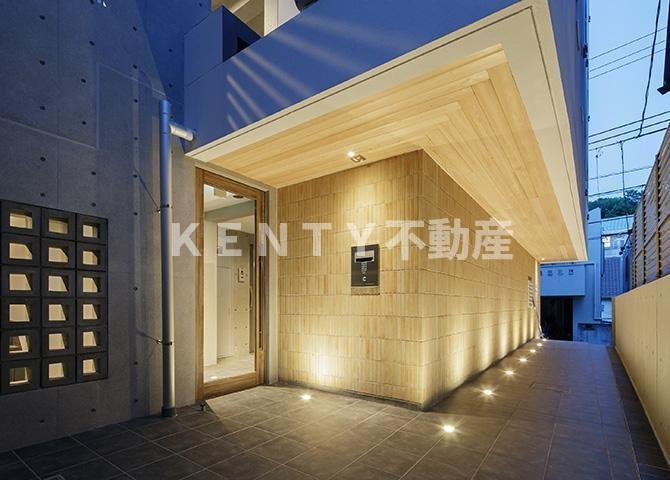 エントランス　建物の内部です