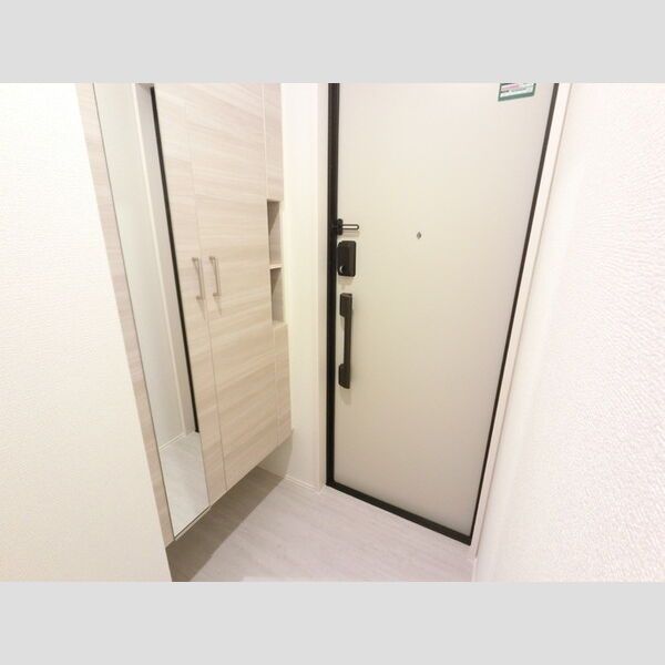 玄関　玄関入り口・収納