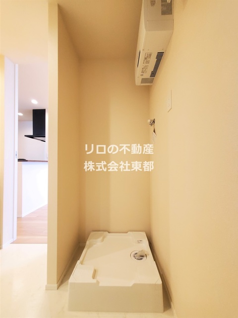 その他　雨の日も気にならない室内洗濯機置場♪