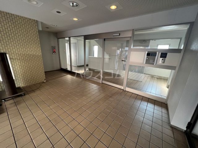 ロビー