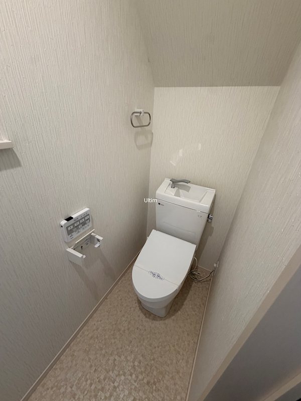 小倉町天王74-2貸家のトイレ写真
