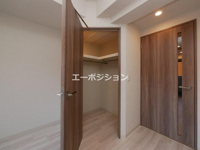 地下鉄御堂筋線 大国町駅 徒歩6分 15階建 築5年の内装写真