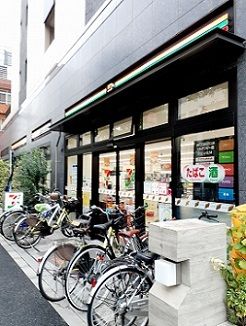 コンビニ　セブンイレブン早稲田高校前店（コンビニ）まで85m