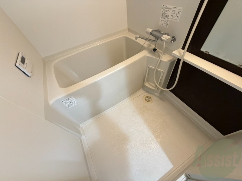 バス・シャワールーム　疲れを癒すには湯船でゆっくりするのが良いですよ。