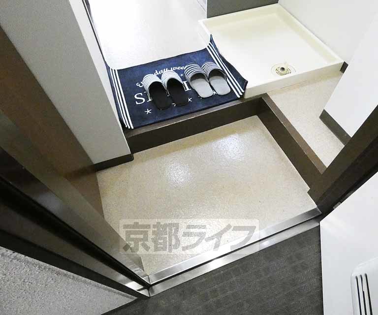 御室ガーデンハイツの玄関写真