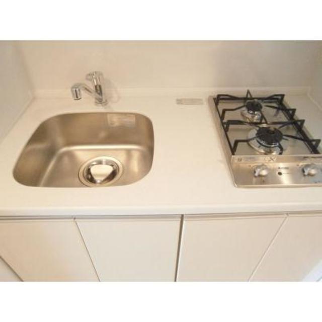 キッチン　※写真は同タイプ住戸です。