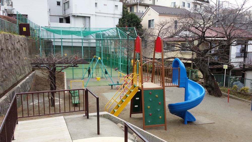 公園　宮村児童遊園（公園）まで325m
