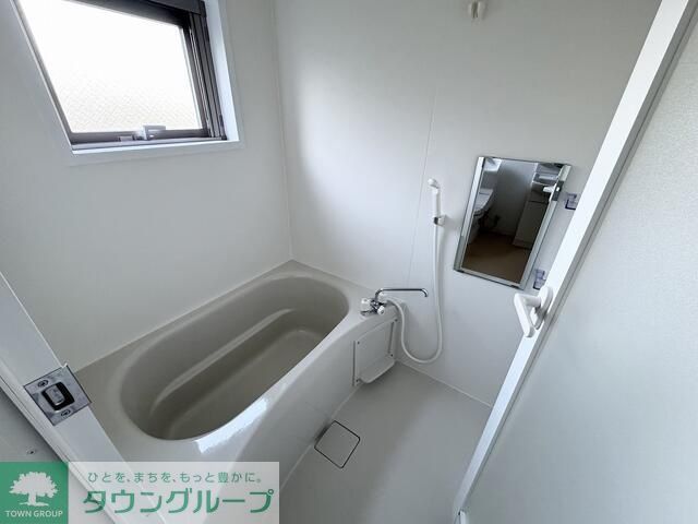 バス・シャワールーム　※別部屋参考写真となります