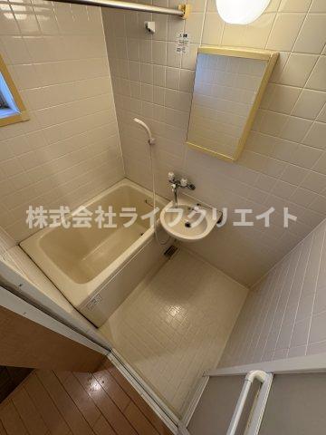 ボー・ユニヴェールの風呂写真