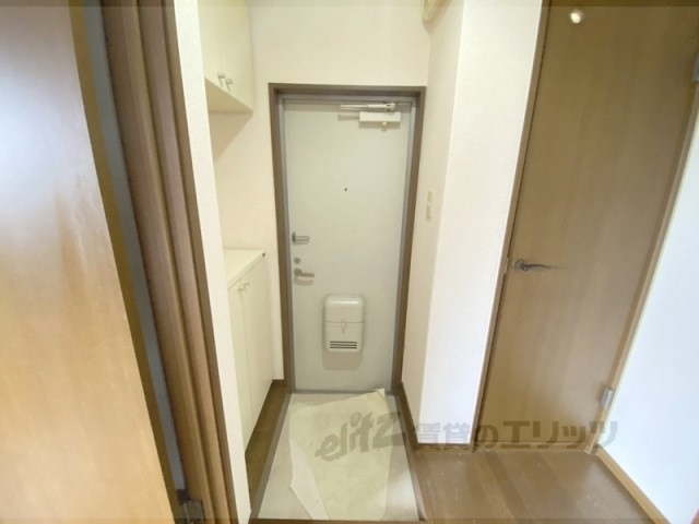 ルミエール二階堂の玄関写真