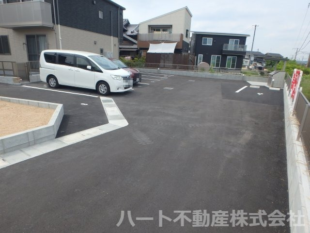 駐車場　ウイステリアコート茶屋町　シャーメゾン