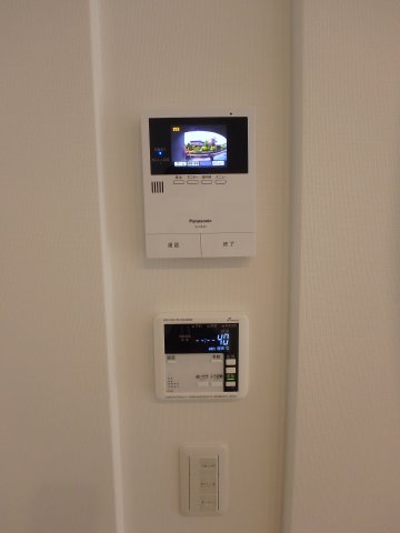 セキュリティ　ウイステリアコート茶屋町102号室　シャーメゾン