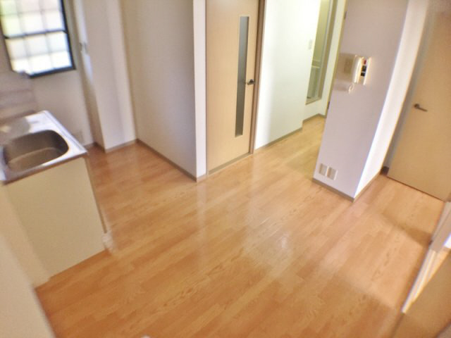 居室・リビング　写真は同マンションの他のお部屋のものです