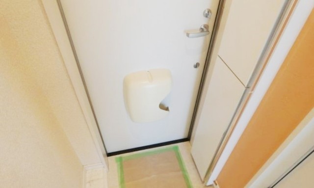 玄関　別部屋同仕様タイプ
