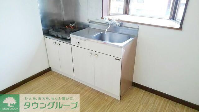 キッチン　お問合せはタウンハウジングまで！※現地待合わせ相談可能