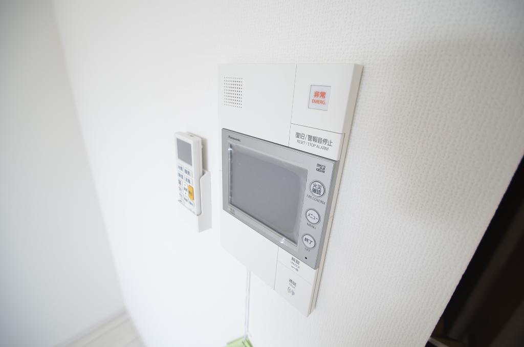 セキュリティ　カメラ付インターホン