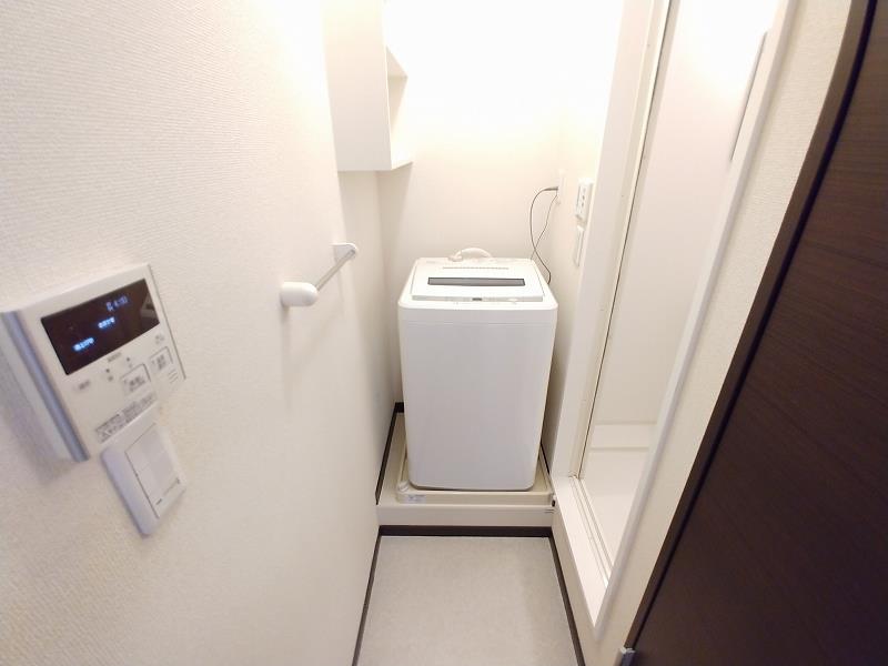 洗面設備　家具家電付