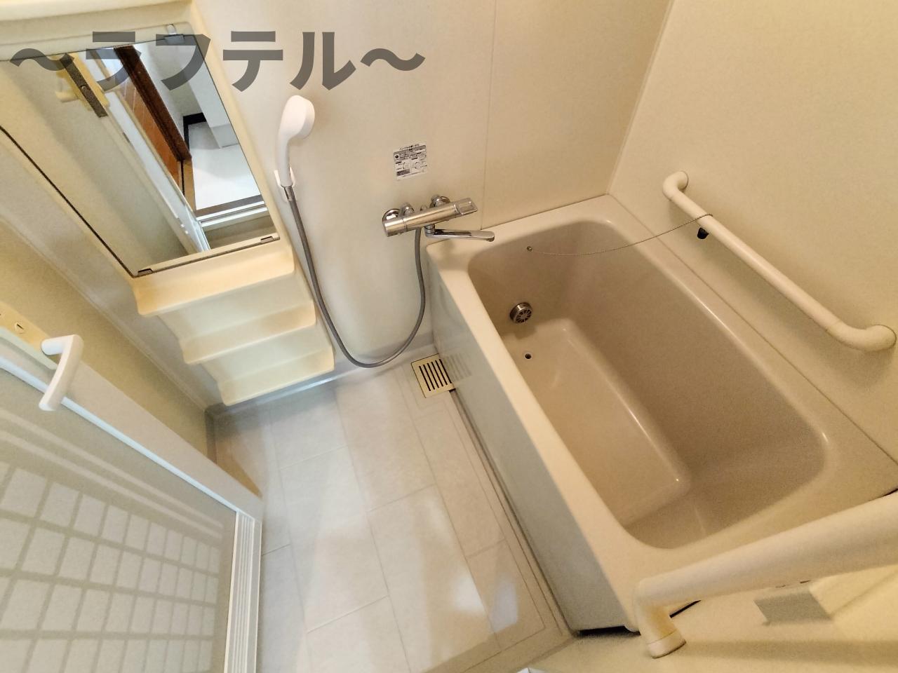 バス・シャワールーム　別部屋イメージ写真