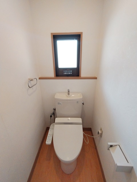 芳斉プラザ114のトイレ写真