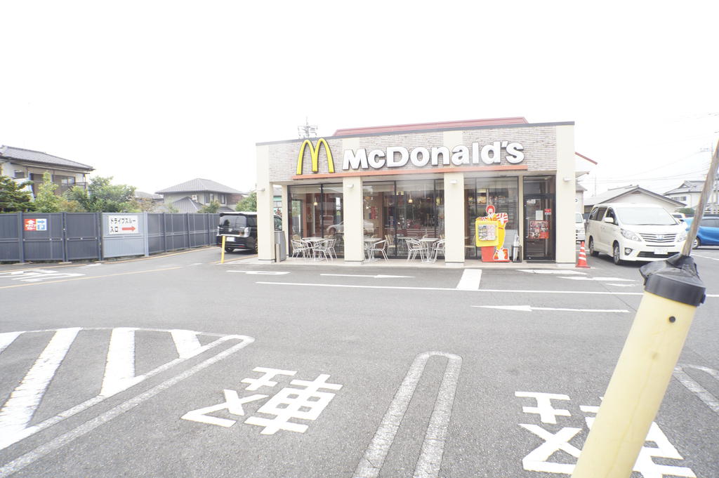 飲食店　マクドナルド4号線雀宮店（飲食店）まで909m