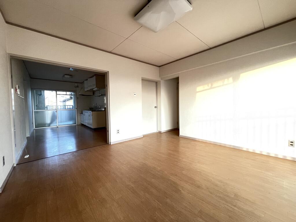 居室・リビング　ＬＤＫ（１５．５帖）です。