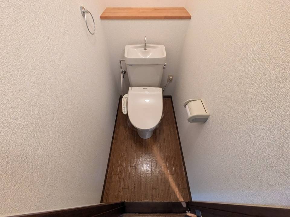 トイレ　トイレ