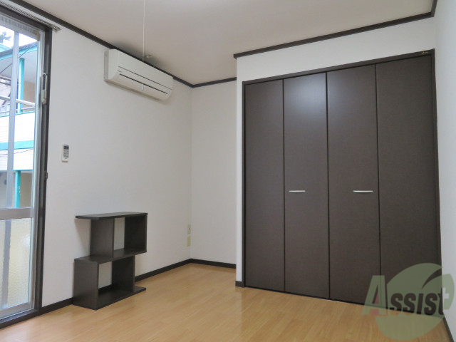 その他部屋・スペース　寝室はございませんがベッドも置けるスペースあります。