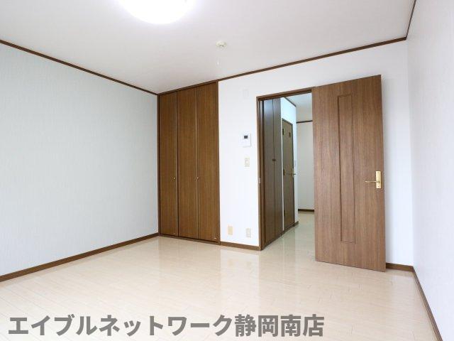 その他設備　ゆったりとした居間です