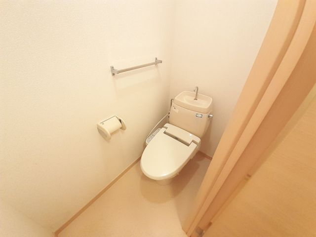 【相馬市粟津のアパートのトイレ】
