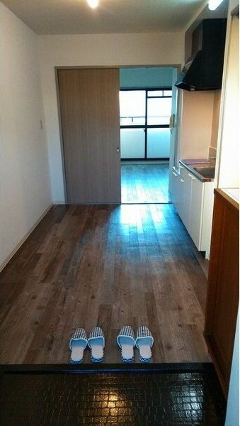 地下鉄東山線 中村日赤駅 徒歩11分 3階建 築27年の外観写真