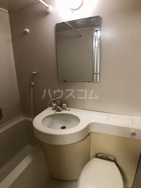 【岡崎市柱のマンションの洗面設備】