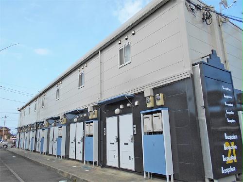 玄関　備品や設備仕様は号室等により異なります。現地をご確認下さい。