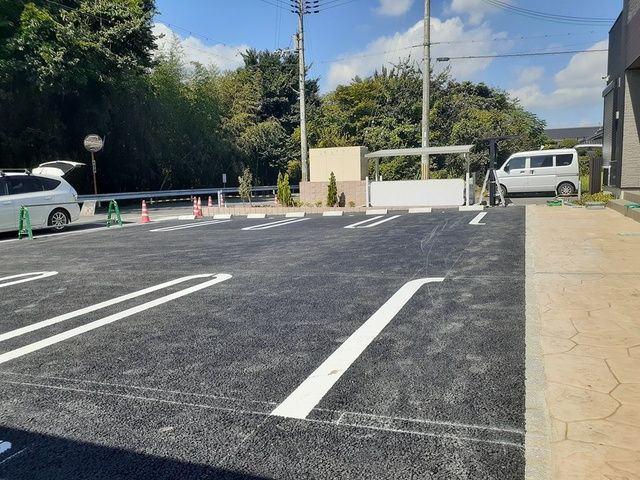 【福知山市字長田のアパートの駐車場】