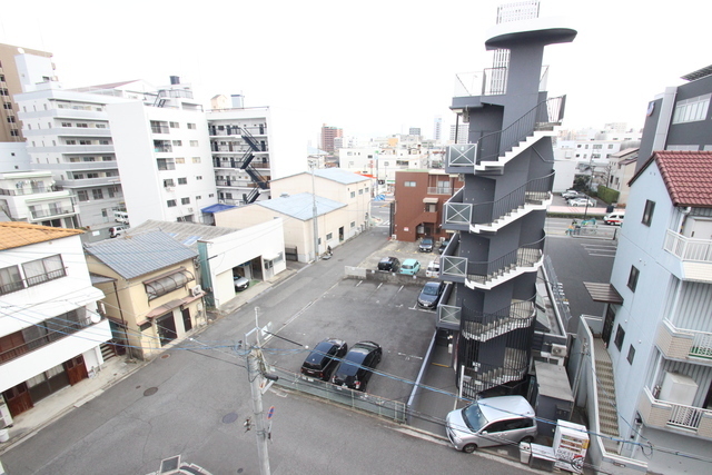 【広島市西区中広町のマンションの眺望】