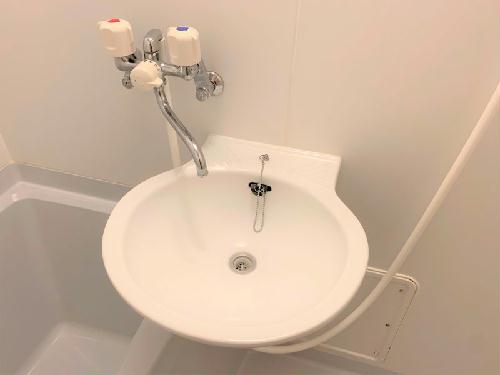 洗面設備　設備・仕様は号室により異なる為、現況を優先致します。