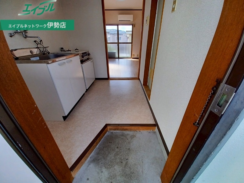 玄関　同型参考写真