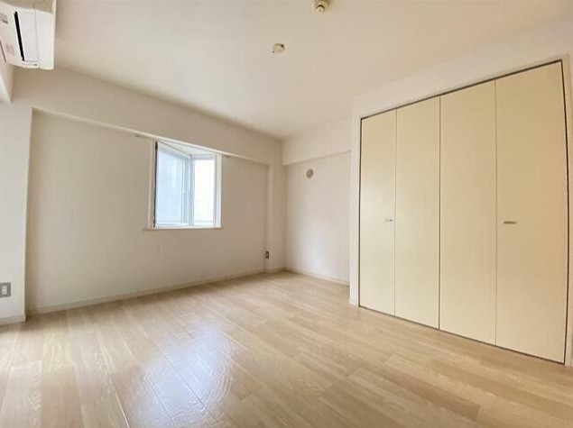 居室・リビング　お部屋はこちら