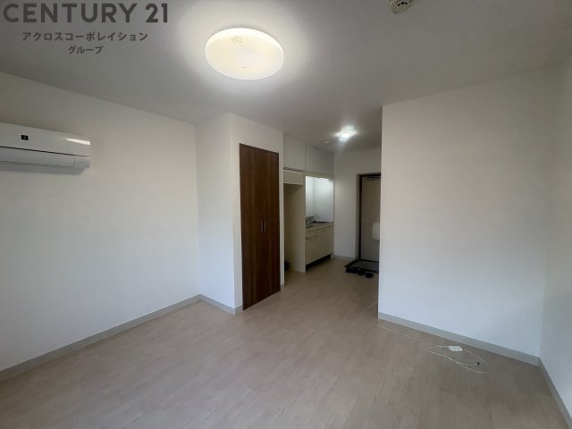 居室・リビング　エアコン付きです！