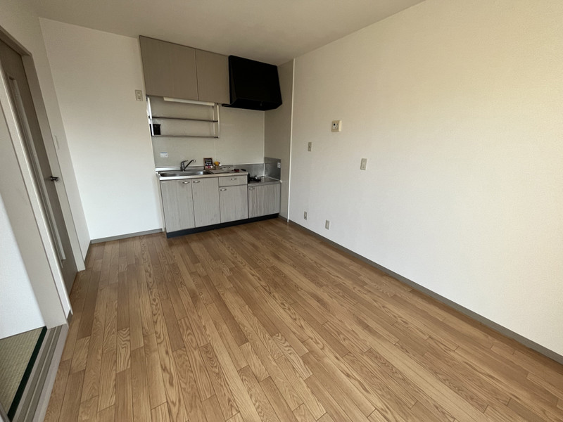 居室・リビング　キッチン